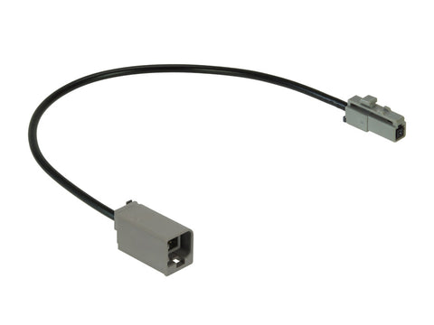 KAE-GT521 - Adattatore antenna GT5 (f) a GT21 (m) per veicoli con antenna GNSS Alpine con connettore GT5